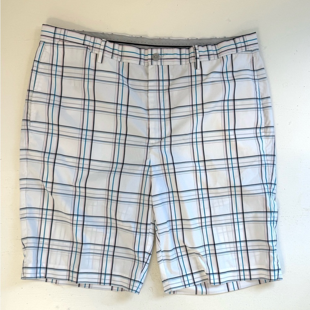 Greg Norman Collection White and Blue Flat Front Shorts